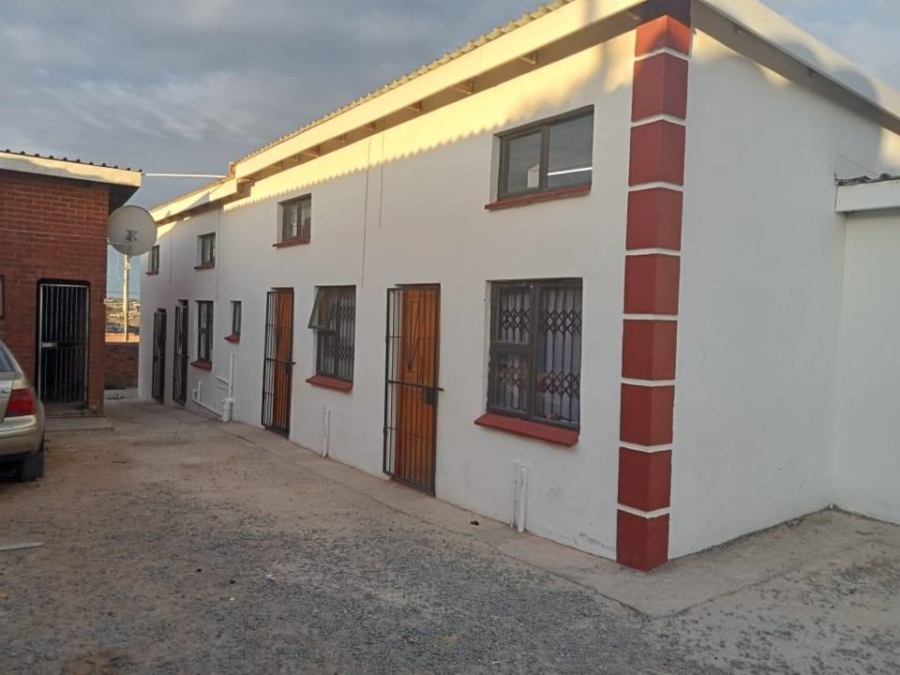 10 Bedroom Property for Sale in Mdantsane Eastern Cape
